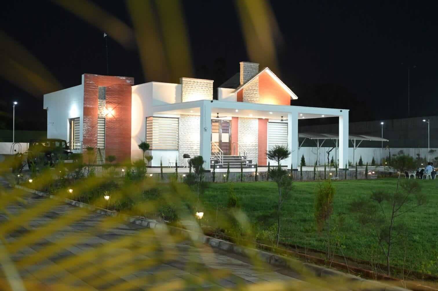 Defined Luxury Banner